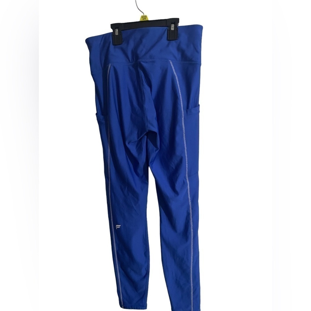 Fabletics Trinity Motion365 Mid-Rise 7/8 Legging